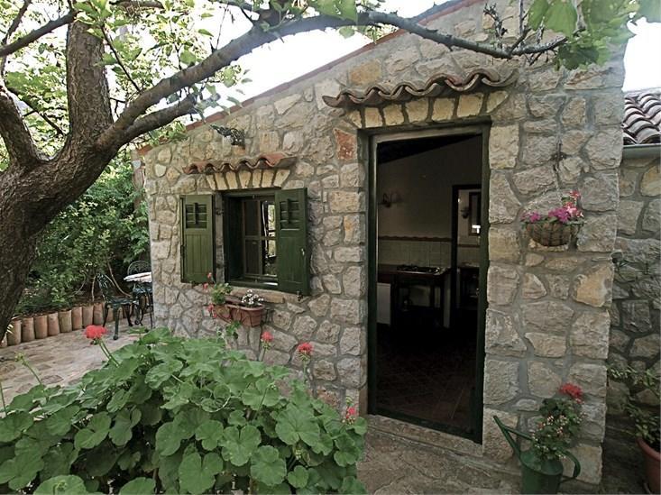 Apartments Cvita Вели-Лошинь Экстерьер фото